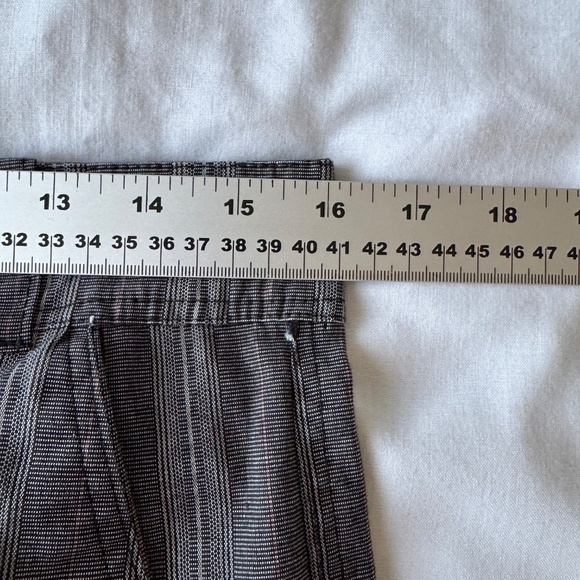 Billabong Factory Stretch Mens 36 Board Shorts Lightweight Bermuda Pocket Hybrid - Picture 10 of 14